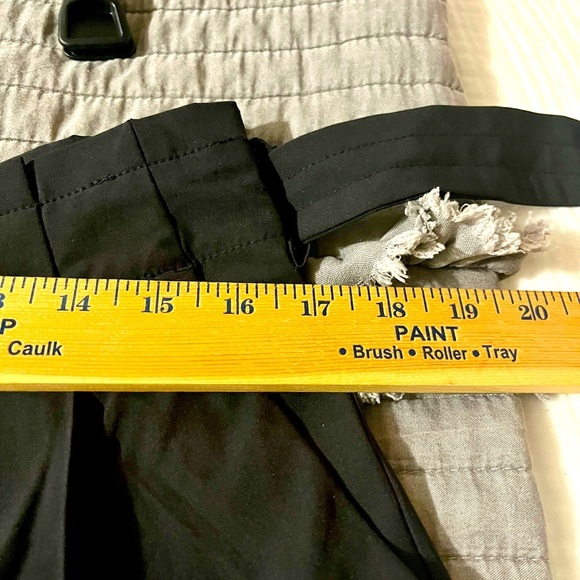 The Limited Black Wide Leg Capri Pants - Large - Picture 4 of 7